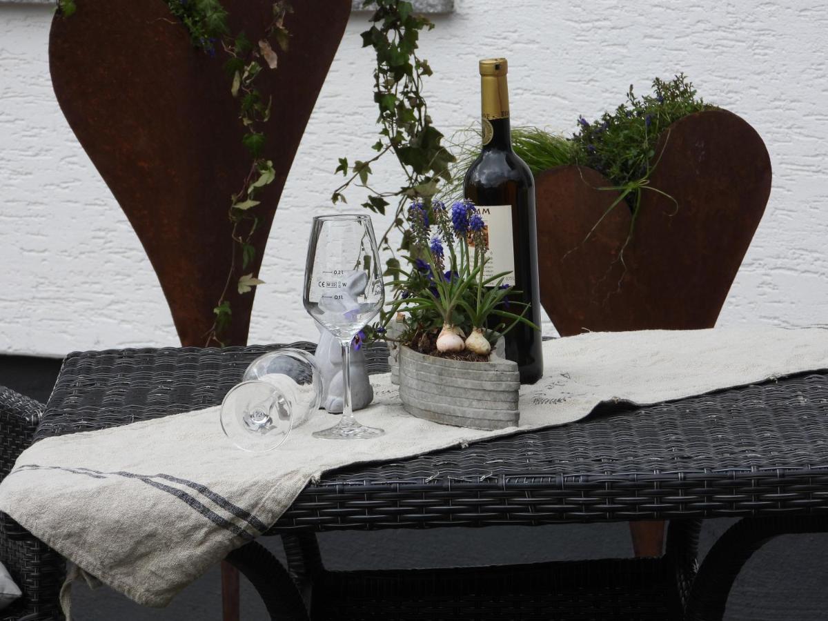 Ferienwohnung "Off Born" Familie Bremm Zell an der Mosel Exterior photo